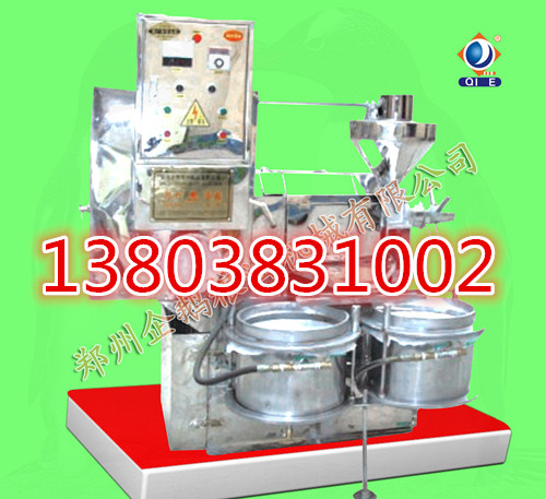 大豆螺旋榨油機壓榨之前的預(yù)處理工作有哪些